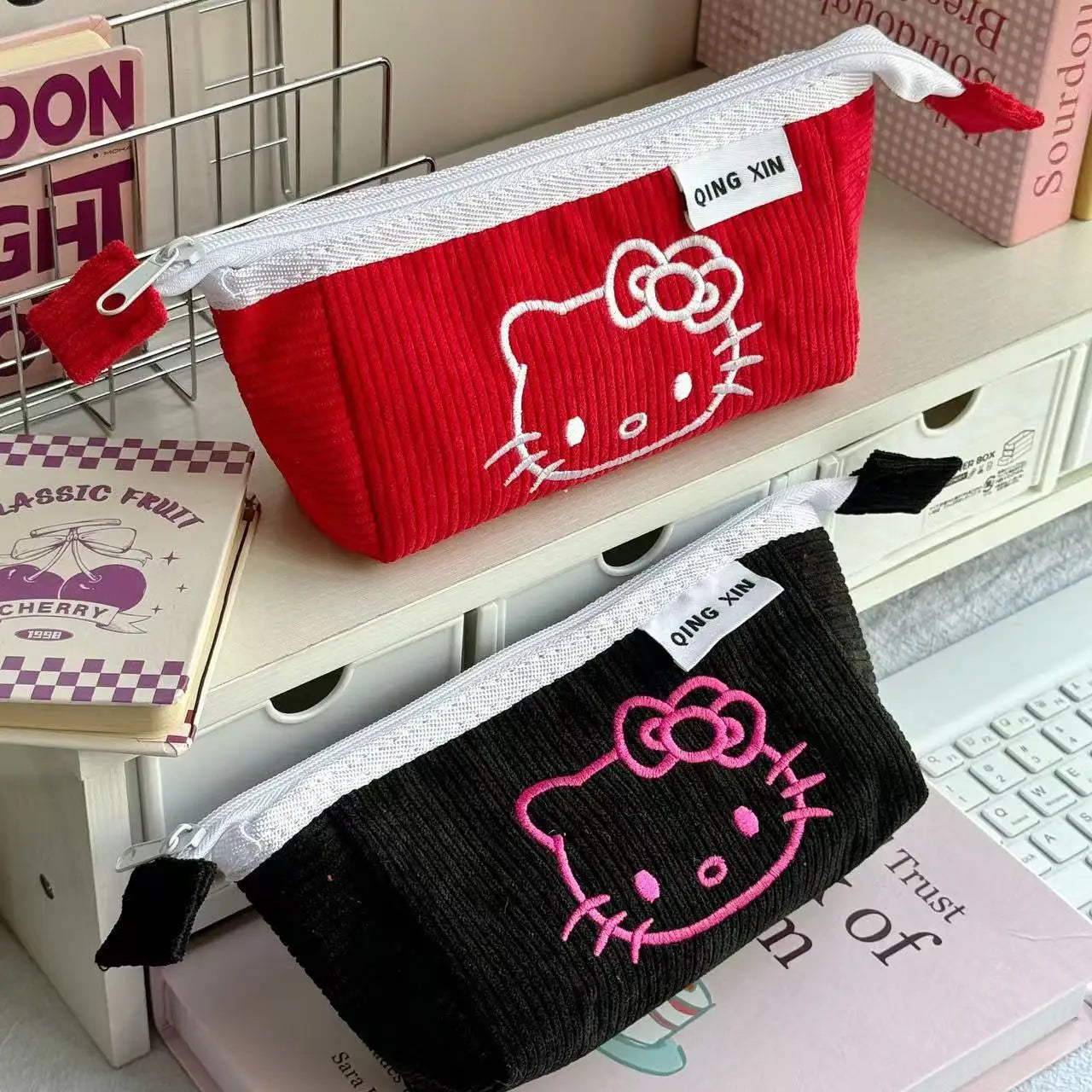 Hello Kitty Cute Makeup Bag Soft Touch High Beauty