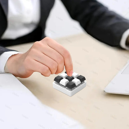 2/3/4/9 Keys Keyboard Keycaps Fidget Toy Party Stress Relief Diy Keycaps Toy Keyboard Caps Finger Button Fidget Finger Keycaps - MyLootWare