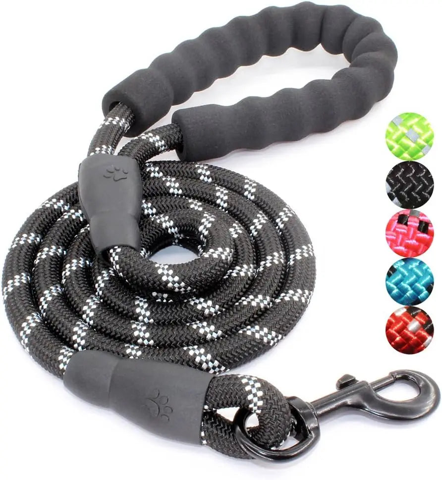 Dog leash, reflective at night, hand tight,
