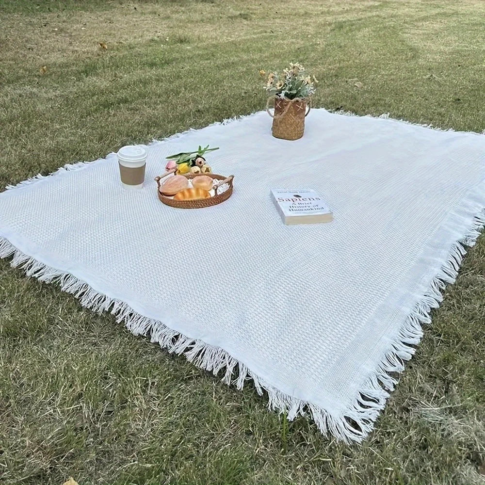 Camping Blanket, Picnic Mat, Durable, Lightweight, Waterproof, Hand Washable, Suitable for Outdoor Use on Lawns and Tents - MyLootWare