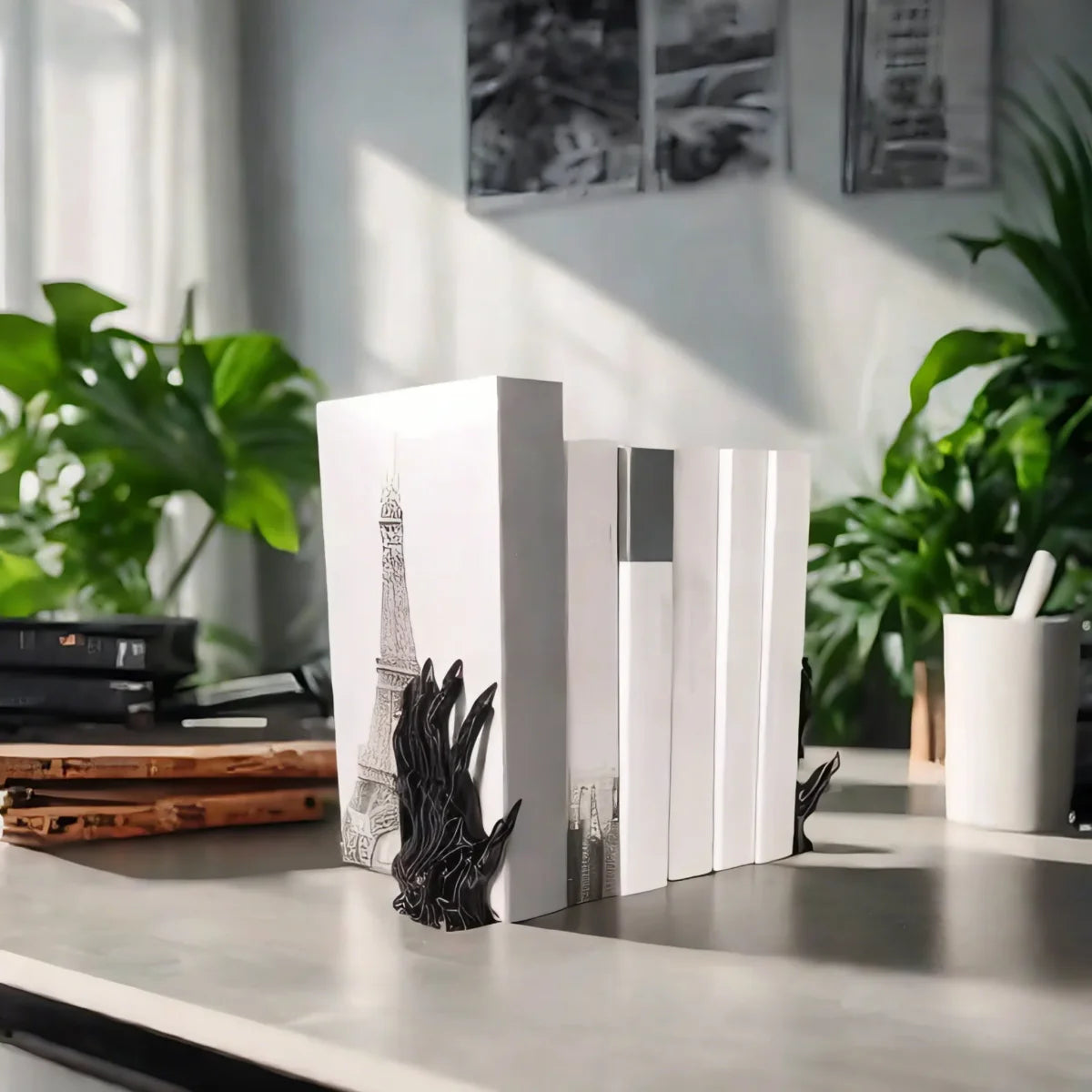 2 black witch book holders, Gothic home bookshelf decorative book holders, unique horror monster book holders that can hold book - MyLootWare