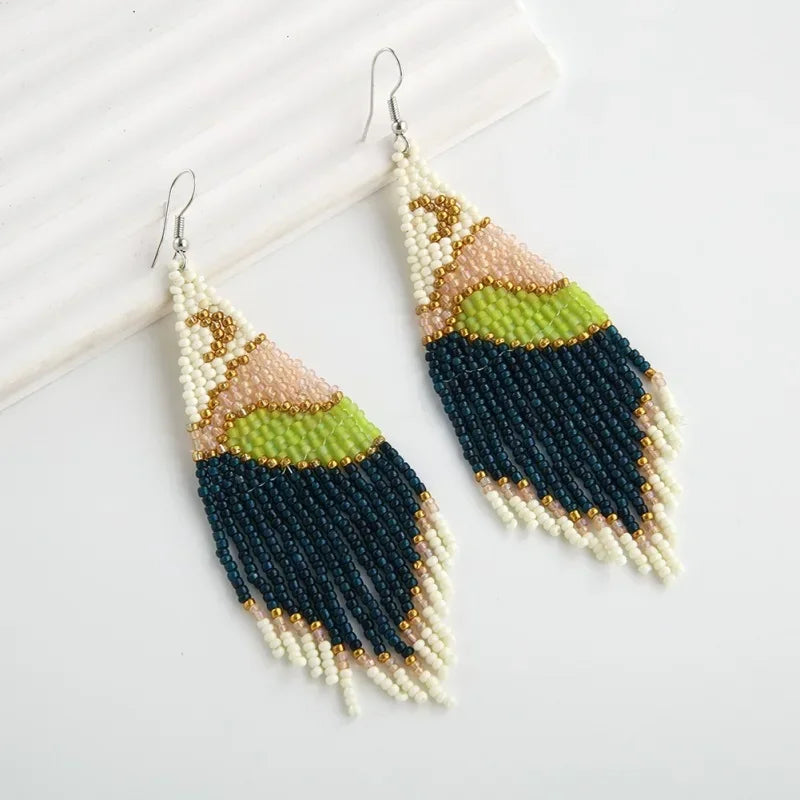 Rice bead earrings Tassel landscape View Moon