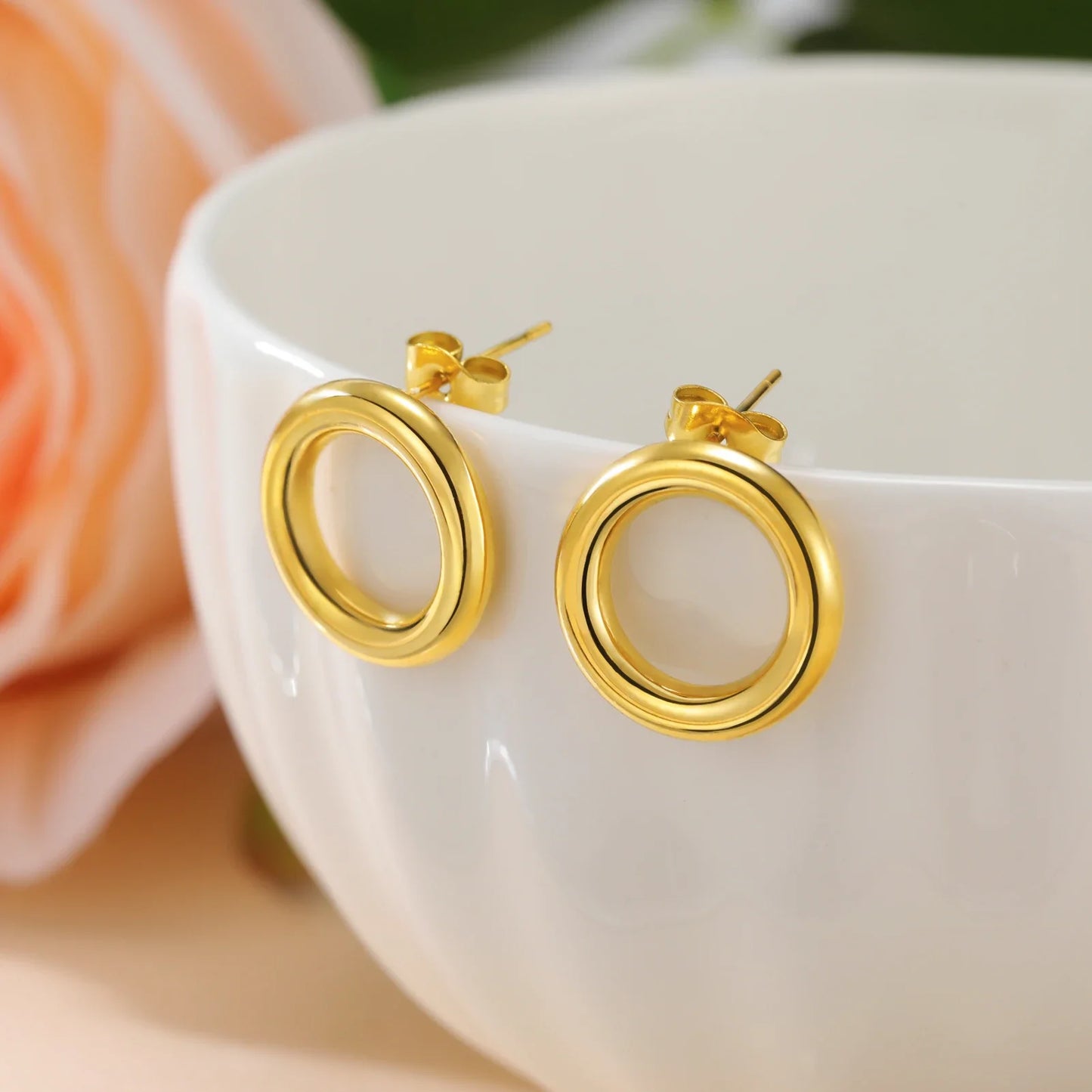 Skyrim Geometric Round Rectangle Stud Earrings for