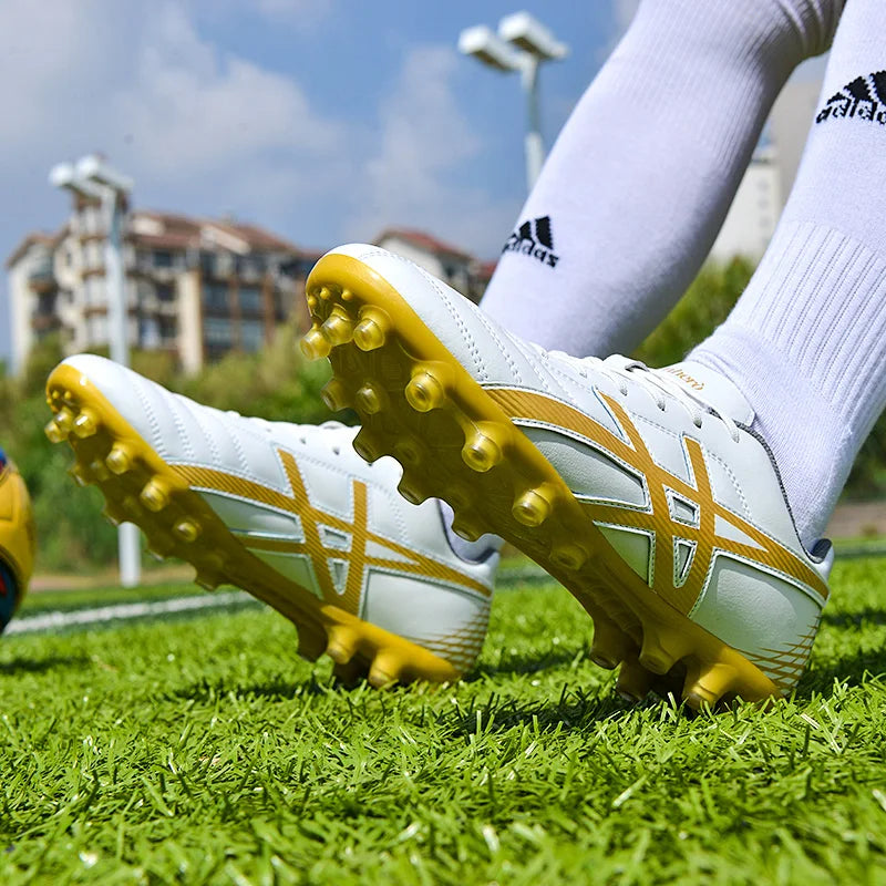 Summer High Quality Teenagers2025 Soccer Shoes